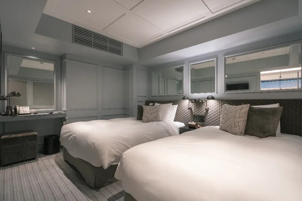 Y11 azabu hotel by Mr.T